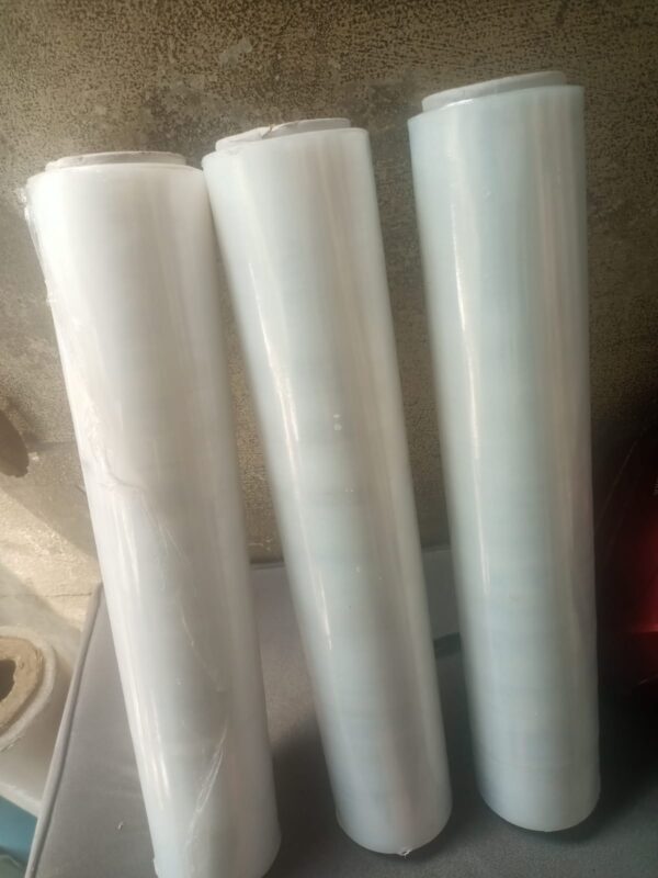 Plastic Roll white (19Inches Length) 2.3KG -6 Pcs